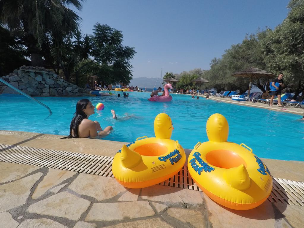 פסאתופירגוס Florida Blue Bay Resort & Spa מראה חיצוני תמונה